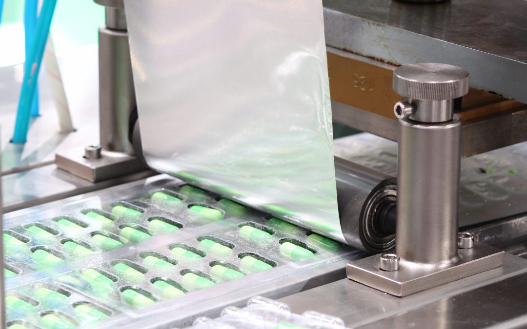 Medicine packaging machines streamline pharmaceutical production. Learn more about their applications and the accessories that can boost packaging productivity.